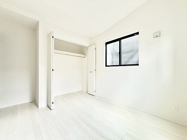 ■落ち着いた色合いのお部屋で穏やかな時間を楽しめます