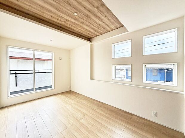 ■落ち着いた色合いのお部屋で穏やかな時間を楽しめます
