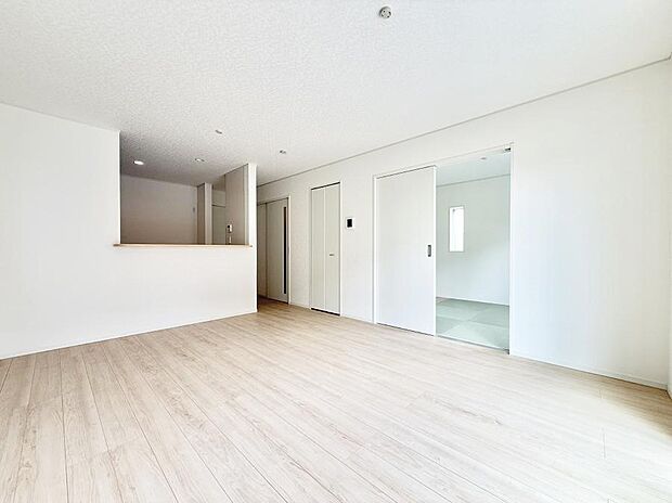 2号棟  ■くつろぎと笑顔が集まる、心温まるリビング