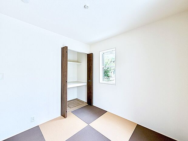■落ち着いた雰囲気のお部屋で心が安らぐ空間