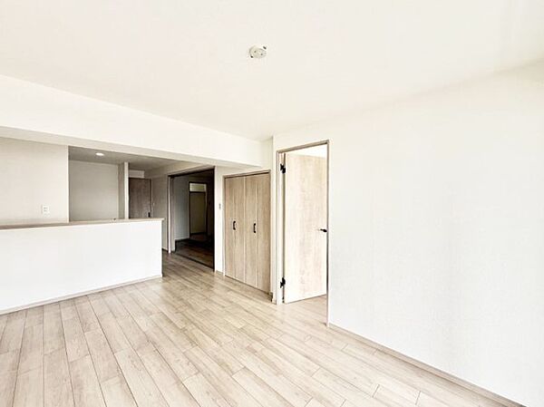 ■くつろぎと笑顔が集まる、心温まるリビング
