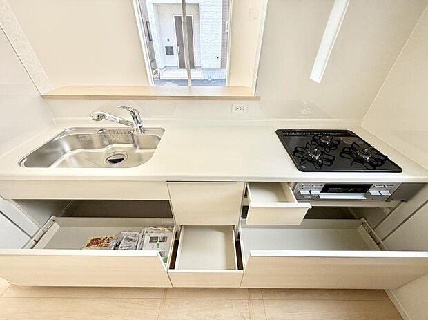 2号棟  ■美味しい時間が生まれる、笑顔あふれるキッチン