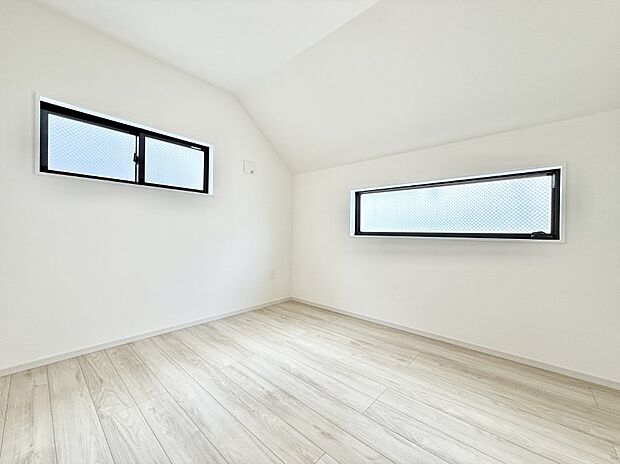 4号棟 ■清潔感あふれるお部屋で毎日を快適に過ごせます