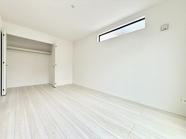 2号棟  ■落ち着いた色合いのお部屋で穏やかな時間を楽しめます