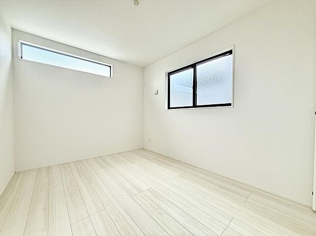 3号棟  ■落ち着いた色合いのお部屋で穏やかな時間を楽しめます