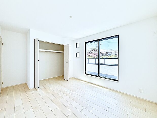 A号棟 ■落ち着いた色合いのお部屋で穏やかな時間を楽しめます