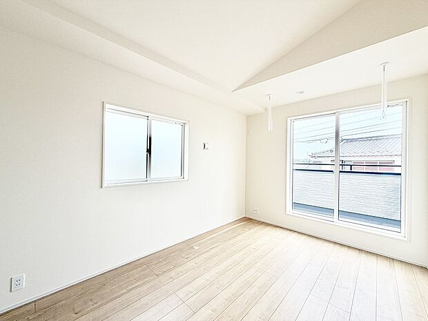 4号棟 ■シンプルで使いやすい空間がスッキリ感じられます