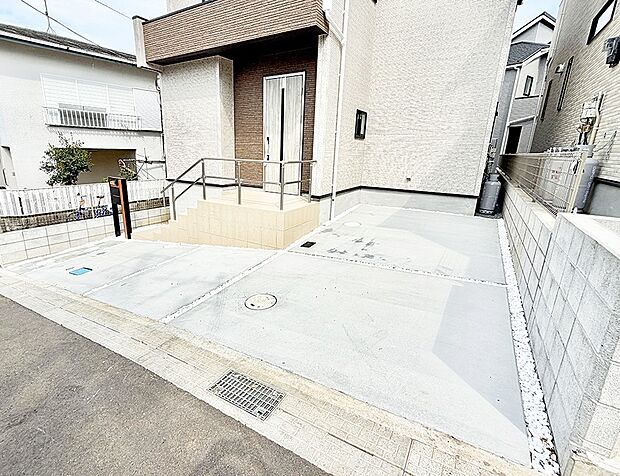 2号棟 ■快適な駐車スペースで安心