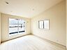 室内：2号棟  ■落ち着いた雰囲気のお部屋で心が安らぐ空間