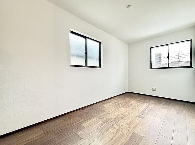 B号棟 ■落ち着いた色合いのお部屋で穏やかな時間を楽しめます