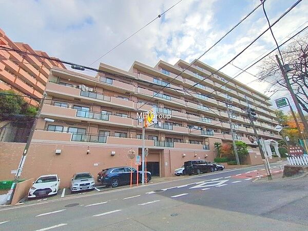 ■暮らしを彩る充実した設備仕様が備わった住まい