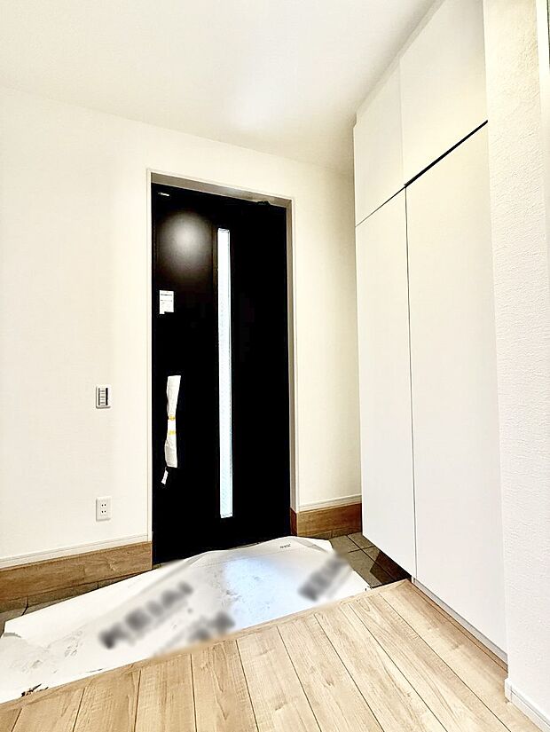2号棟 ■玄関はお家の顔!おしゃれな玄関でお客様をお迎え!