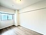 室内：■落ち着いた色合いのお部屋で穏やかな時間を楽しめます