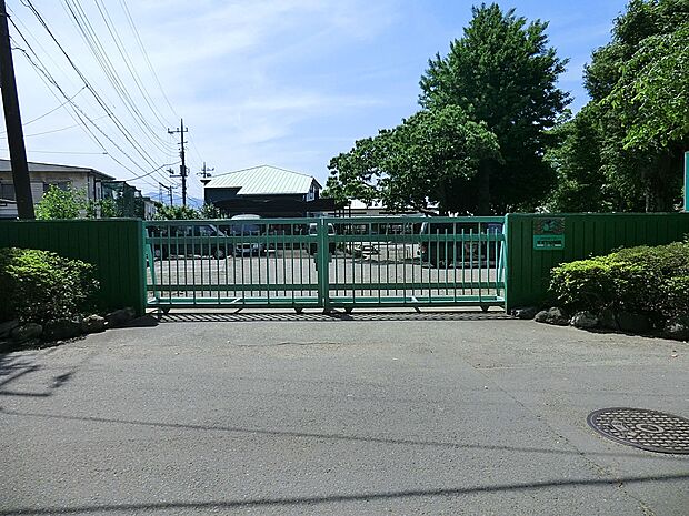 幼稚園・保育園 1500m 鈴鹿幼稚園