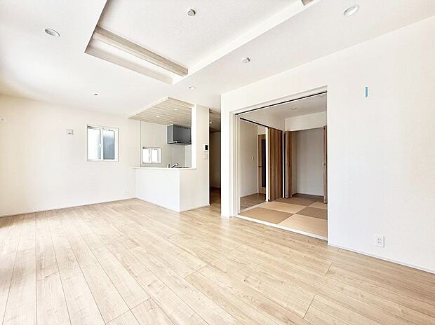 2号棟 ■くつろぎと笑顔が集まる、心温まるリビング