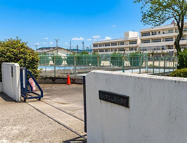 小学校 800m 足利市立山前小学校
