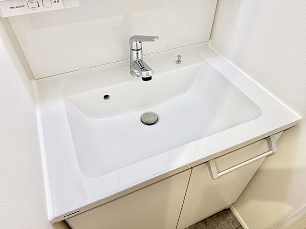 ■冬でも温かく、快適乾燥機能で湿気対策もバッチリ