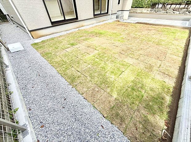 1号棟  ■庭付き住宅は多様な使用用途で活用できます  