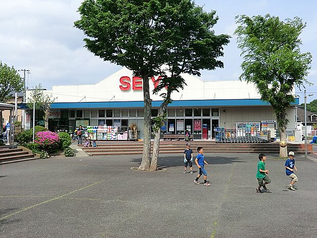 スーパー 450m 西友逗子ハイランド店