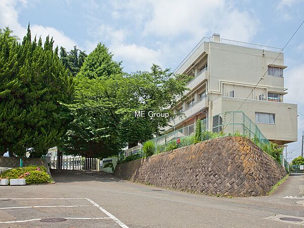 小学校 1900m 厚木市立小鮎小学校