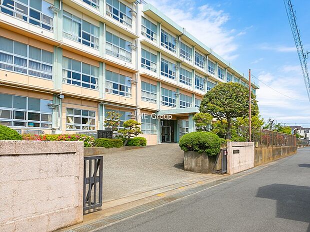 小学校 800m 平塚市立松延小学校