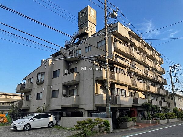 ■家族が笑顔で集まる温かな住まい