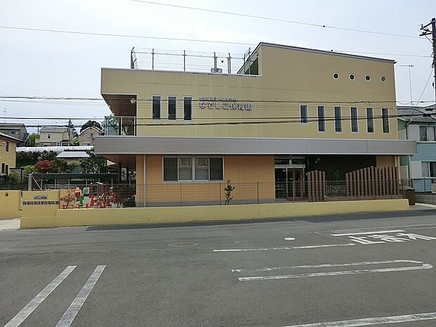 幼稚園・保育園 600m なでしこ保育園