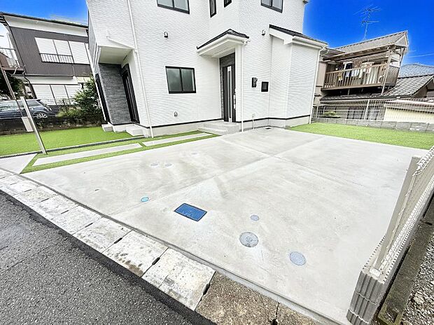 A号棟 ■快適な駐車スペースで安心