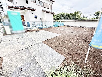 外観：1号棟  ■暮らしを彩る充実した設備仕様が備わった住まい