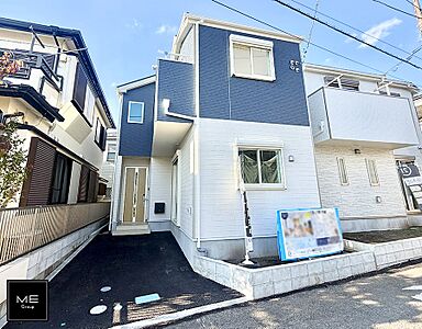 外観:1号棟 ■暮らしを彩る充実した設備仕様が備わった住まい 外観:1号棟 ■暮らしを彩る充実した設備仕様が備わった住まい