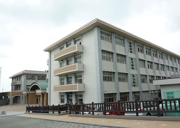 富士市立伝法小学校（1625m）