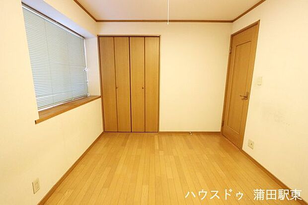 □5帖の洋室