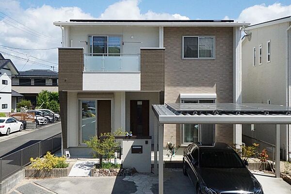 外観：324000012050