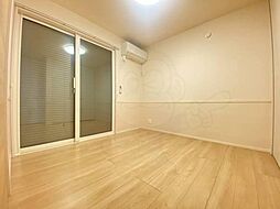 カメリア 2階1LDKのリビング/ダイニング