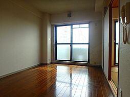 近鉄京都線 上鳥羽口駅 徒歩10分の賃貸マンション 4階3LDKのリビング/ダイニング