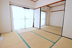 パレス稲荷 3階2DKのリビング/ダイニング