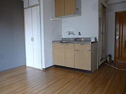 サンモール青木 1階ワンルームのリビング/ダイニング