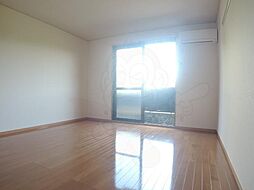 近鉄京都線 伏見駅 徒歩10分の賃貸アパート 2階ワンルームのリビング/ダイニング