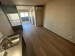 ロワジール 1階1LDKのリビング/ダイニング