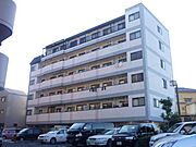 伏見桃山駅より徒歩32分 築26年8ヶ月 6階建の賃貸物件