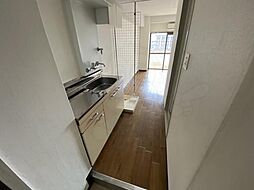 ランスロット桃山 3階1Kのリビング/ダイニング