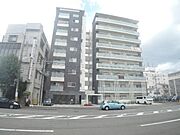 十条駅より徒歩9分 築10年11ヶ月 9階建の賃貸物件