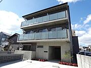 墨染駅より徒歩3分 3階 築3年1ヶ月の賃貸物件