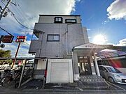 久津川駅より徒歩7分 2階 築28年3ヶ月の賃貸物件