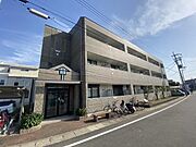 六地蔵駅より徒歩8分 2階 築19年6ヶ月の賃貸物件