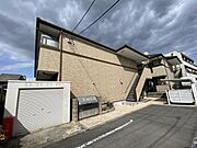 JR藤森駅より徒歩6分 1階 築17年8ヶ月の賃貸物件