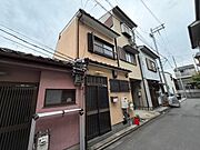 藤森駅より徒歩7分 1階 築126年4ヶ月の賃貸物件