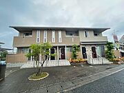 桂川駅より徒歩8分 2階 築11年2ヶ月の賃貸物件