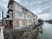 藤森駅より徒歩2分 築36年2ヶ月 3階建の賃貸物件