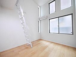 フロントフィールド中幸町 205 2階ワンルームのリビング/ダイニング